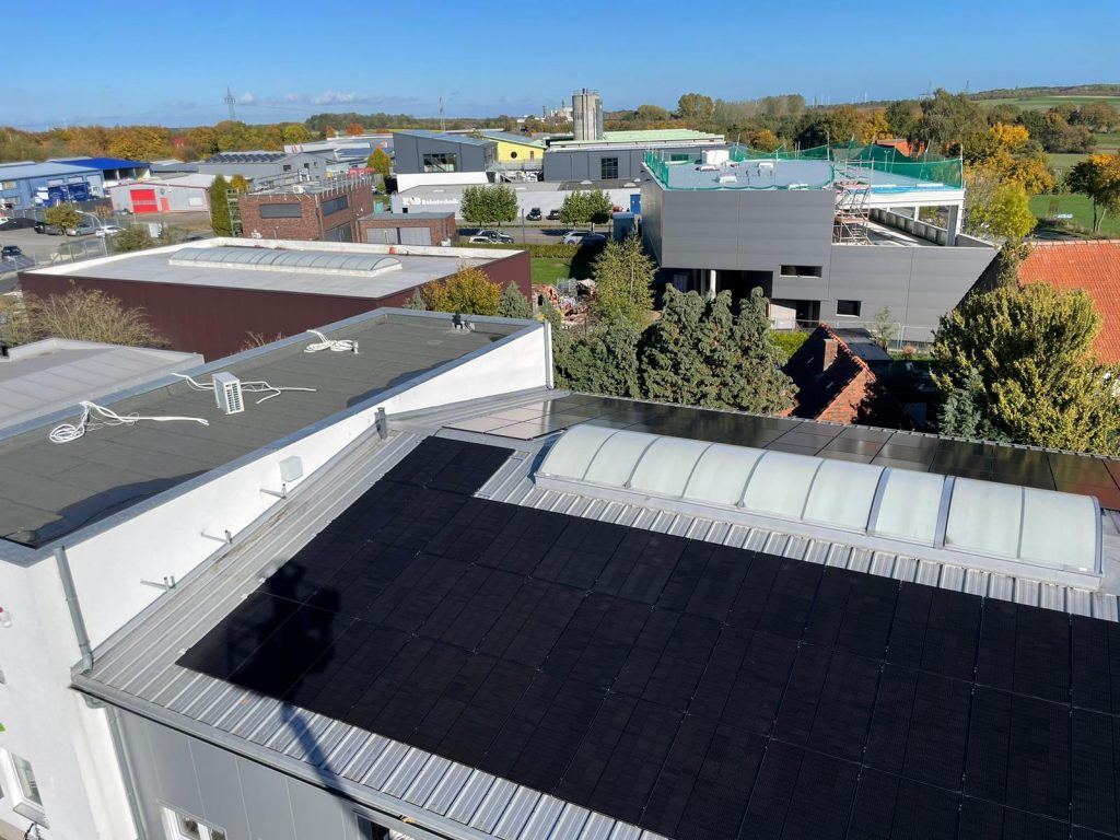 58 kwp mit 15 kwh Speicher, Neuenkirchen