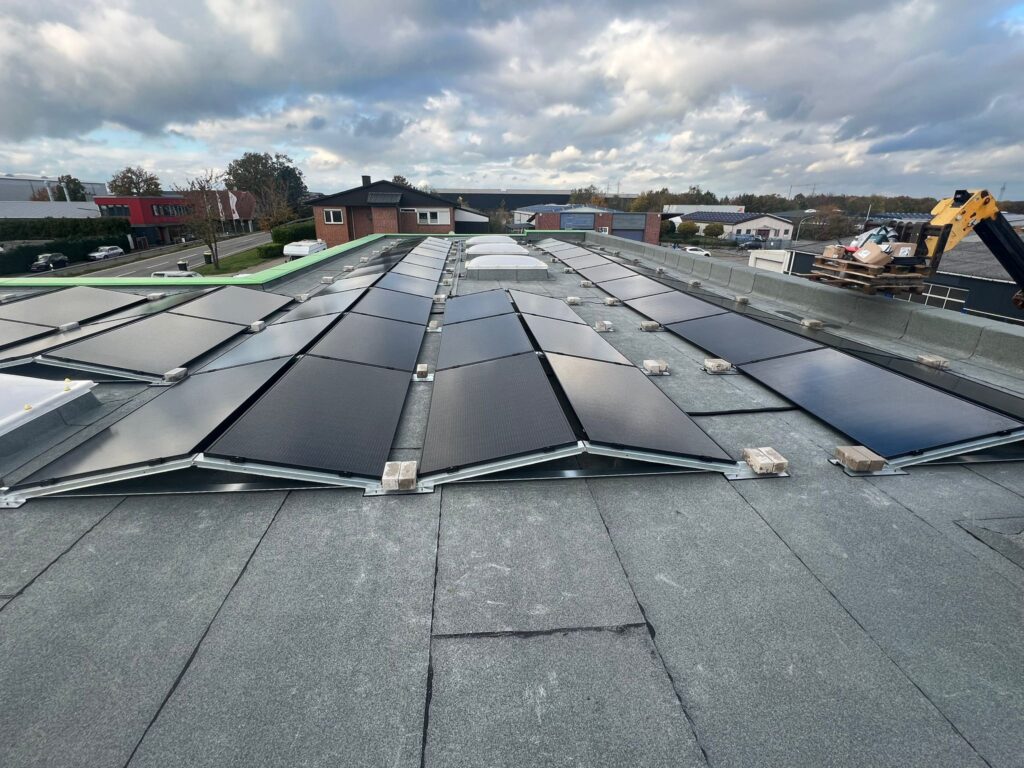 25 kwp mit 16,6 kwh Speicher, Neuenkirchen