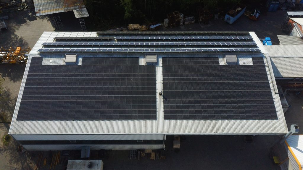99 kwp mit 30 kwh Speicher, Twist